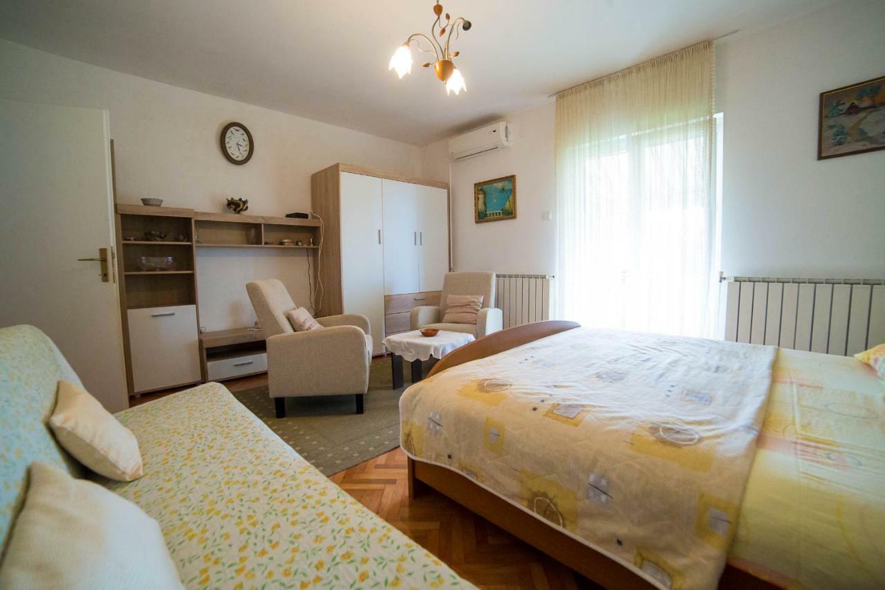 Apartments Marija Poreč Eksteriør bilde