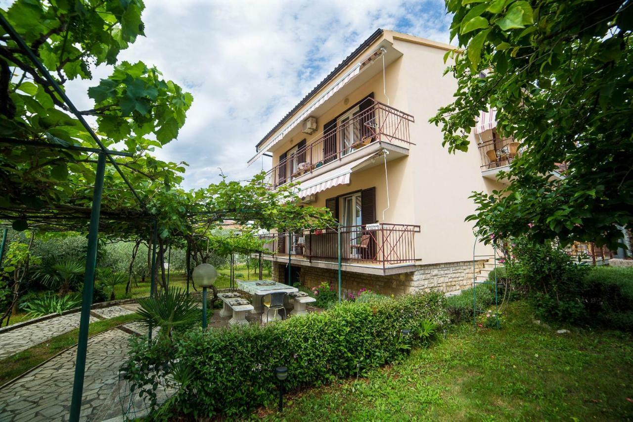 Apartments Marija Poreč Eksteriør bilde