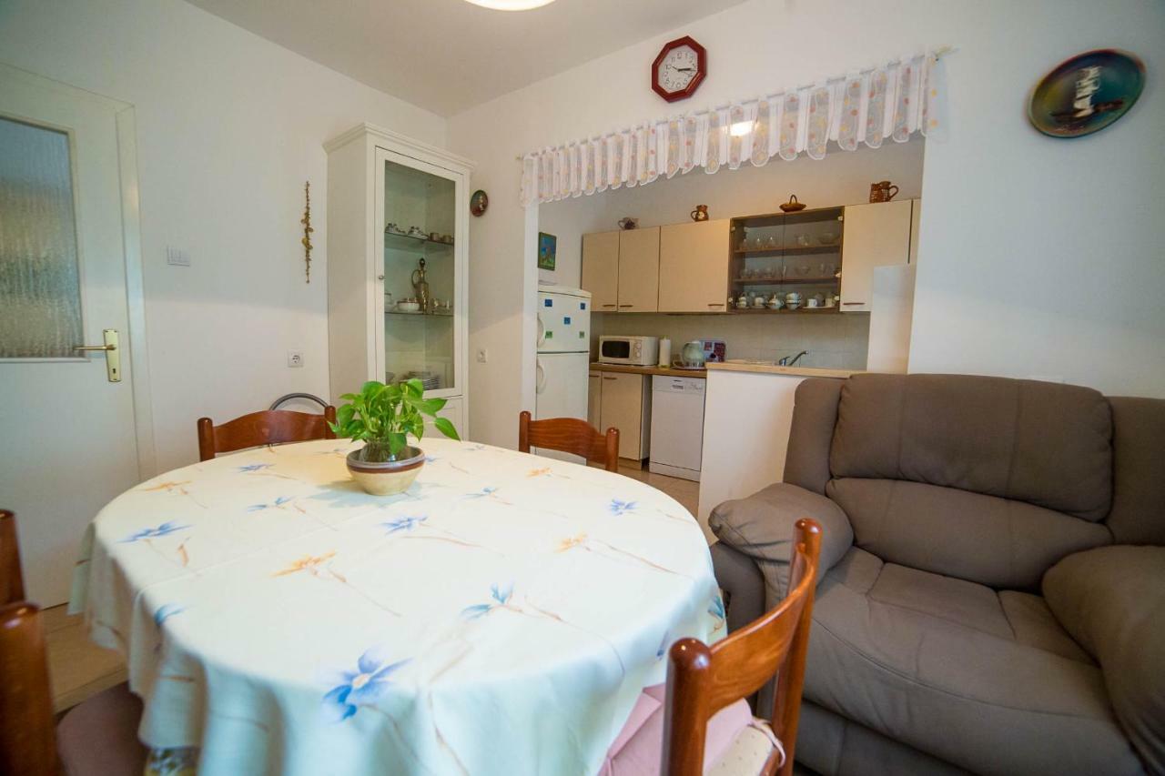 Apartments Marija Poreč Eksteriør bilde